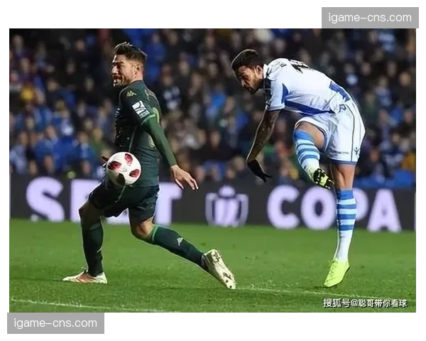 伤病更新：塞维利亚证实恩内斯里将因脚踝伤势缺席四周。