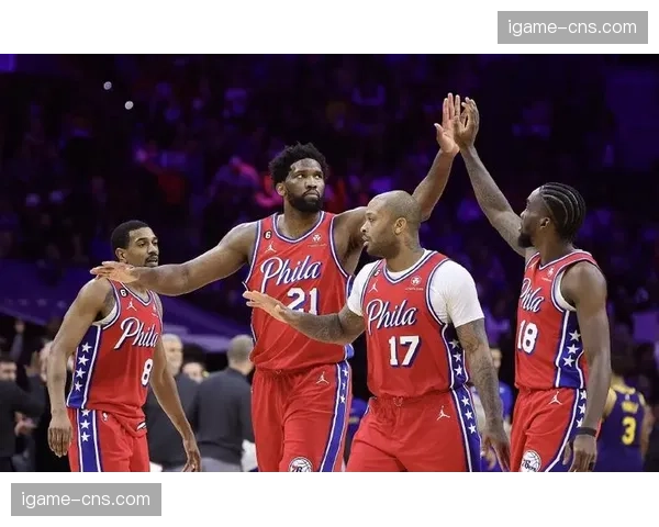 体育数据公司推出“实时控球热度图”服务,展示比赛中球权在区域间的流动趋势。 体育数据公司推出“实时控球热度图”服务,展示比赛中球权在区域间的流动趋势。