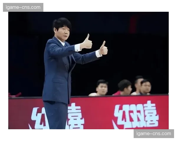 新疆队主帅邱彪接受采访，谈球队磨合与对阵辽宁的准备