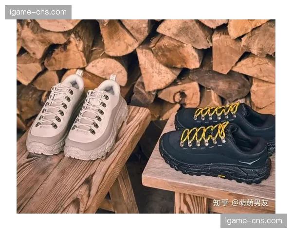 运动品牌推出新款轻量化战靴，广告重点聚焦于“为瞬间转换提供爆发力”