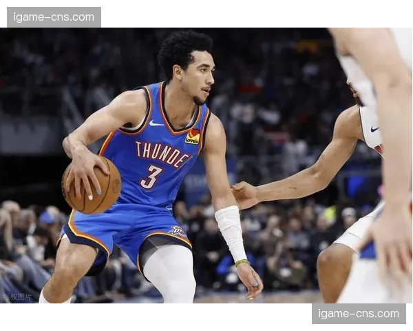 赛后观点：尽管输球，但雷霆主帅称赞杰林·威廉姆斯在顶防对方重型中锋时的低位防守努力